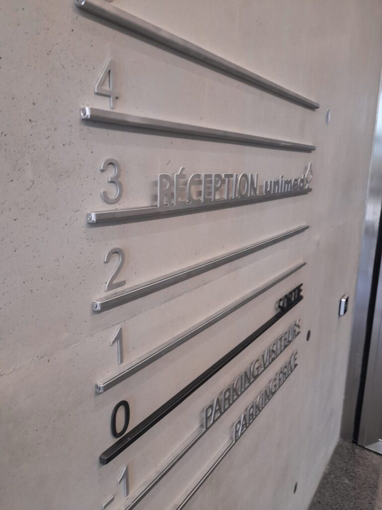 Signalétique Unimed, Ecublens